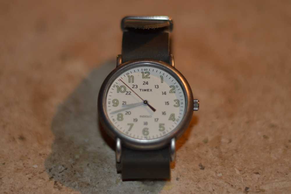 Timex Custom Timex Indiglo with New Green Leather… - image 1