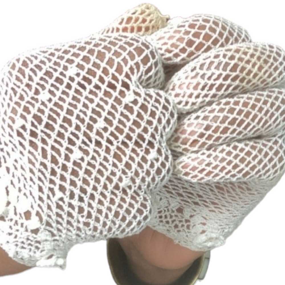 20s White Mesh Silk Gloves Size M - image 4