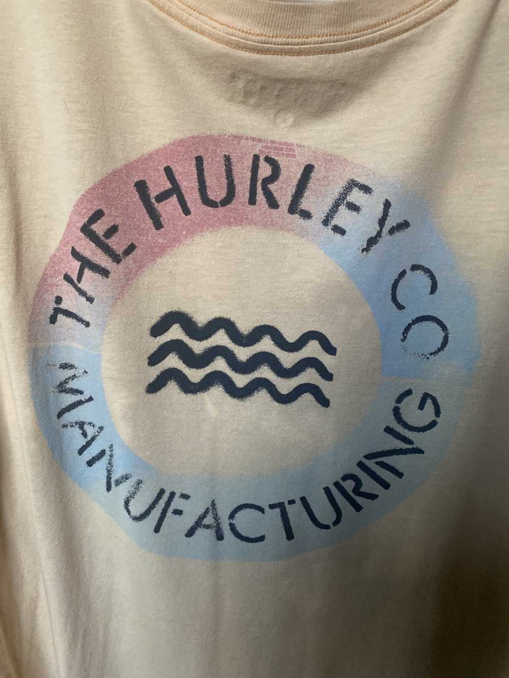 Hurley × Vintage Vintage Hurley Yellow Skate Shirt - image 4