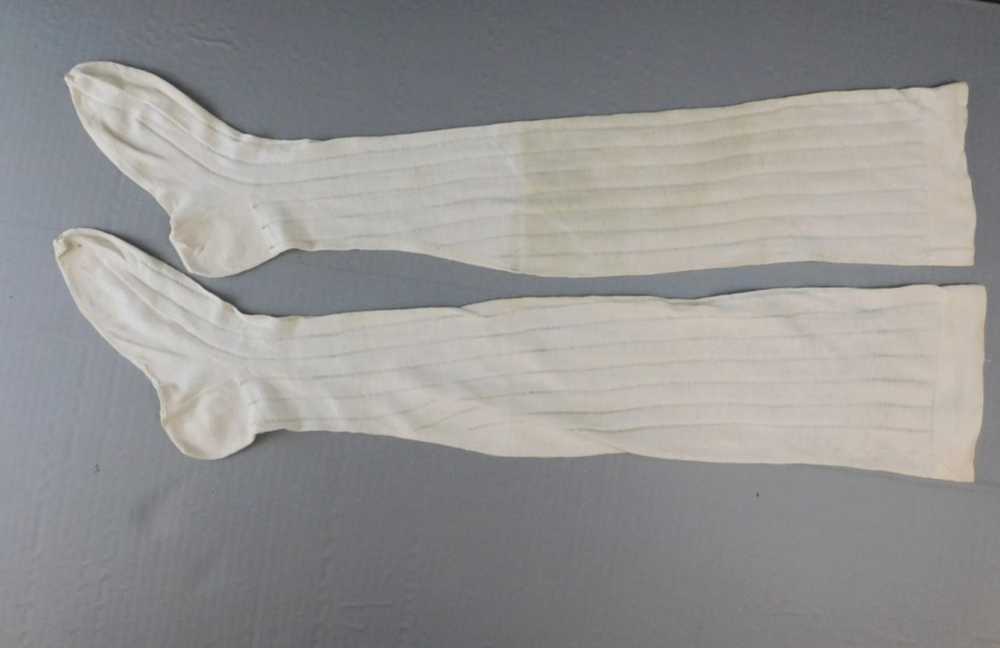 Antique 1900s Edwardian Ivory Cotton Stockings wi… - image 3