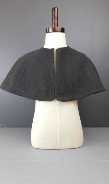 Victorian Black Wool Short Cape Capelet, for Girl 
