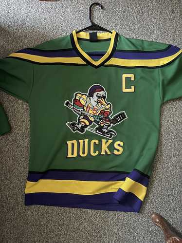 Mighty Ducks White Jersey  Charlie conway, Hockey jersey, Ducks hockey