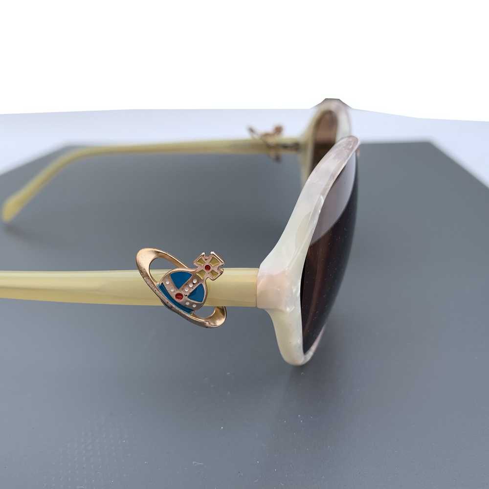Vivienne Westwood Pearl 3D Orb Sunglasses - image 5