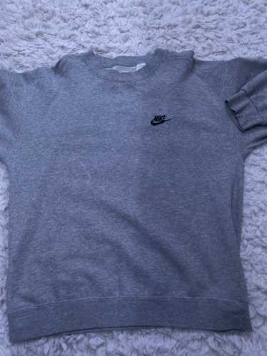 Vintage Nike grey sweatshirt