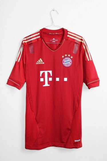 Adidas Bayern Munich 2011/2012 Techfit