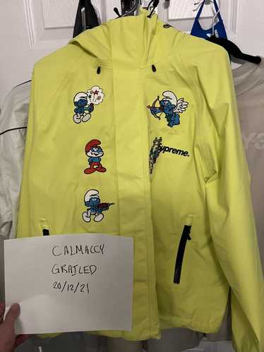 Supreme Smurfs Gore-tex Shell Jacket Woodland Camo in Green