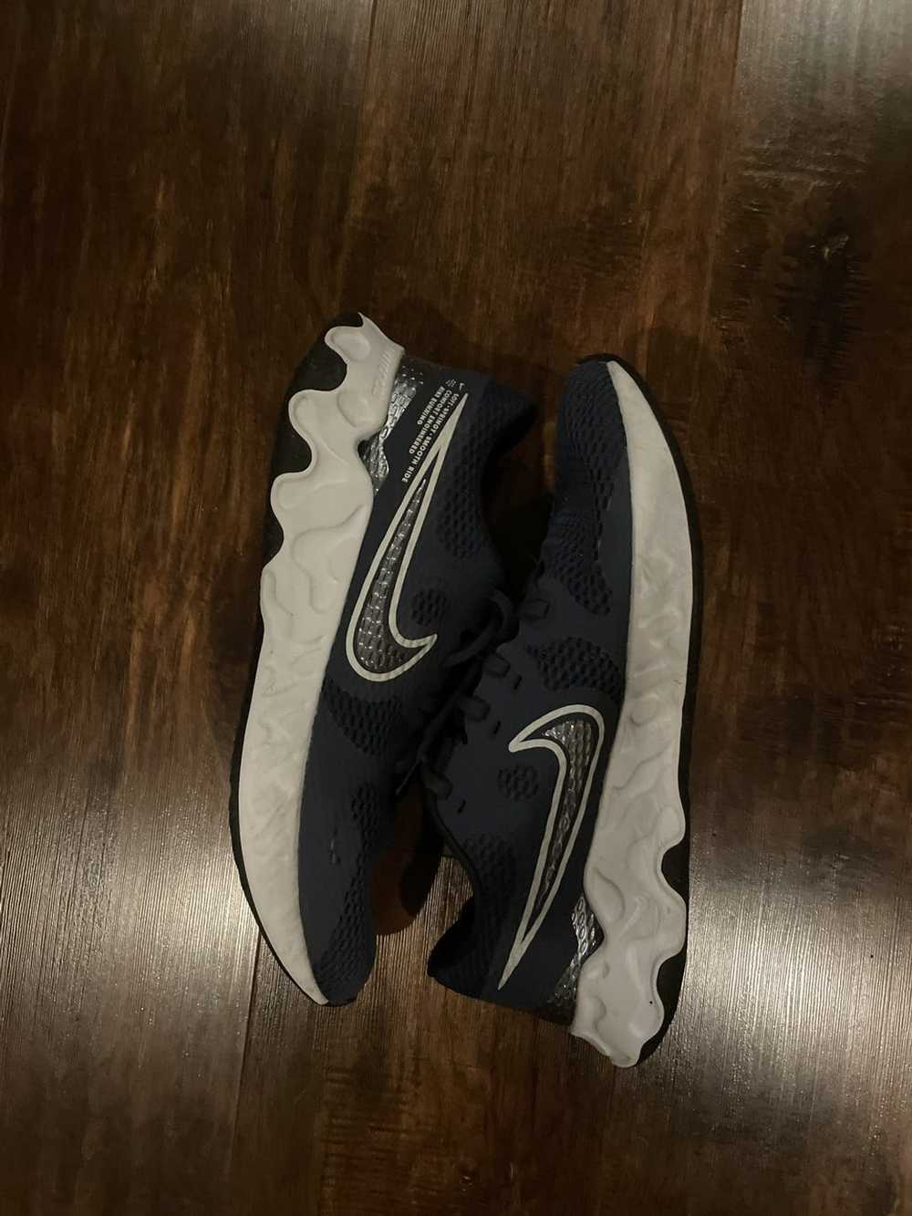 childrens nike renew element