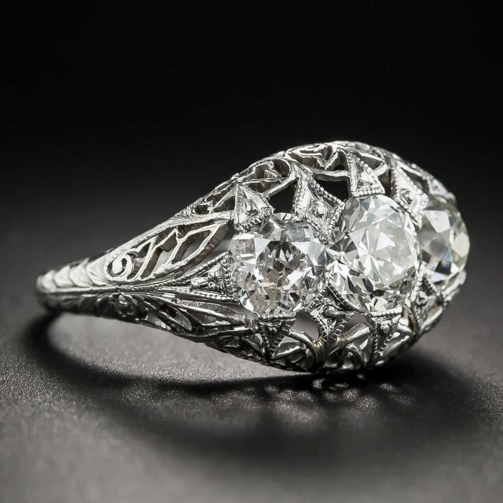 Edwardian/Art Deco Platinum Three-Stone Diamond R… - image 2