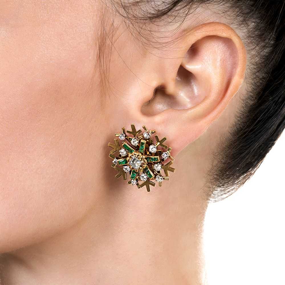 Vintage Snowflake Emerald and Diamond Earrings - image 4