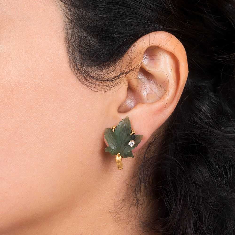 Mid-Century Nephrite Jade Leaf Earring and Brooch… - image 5