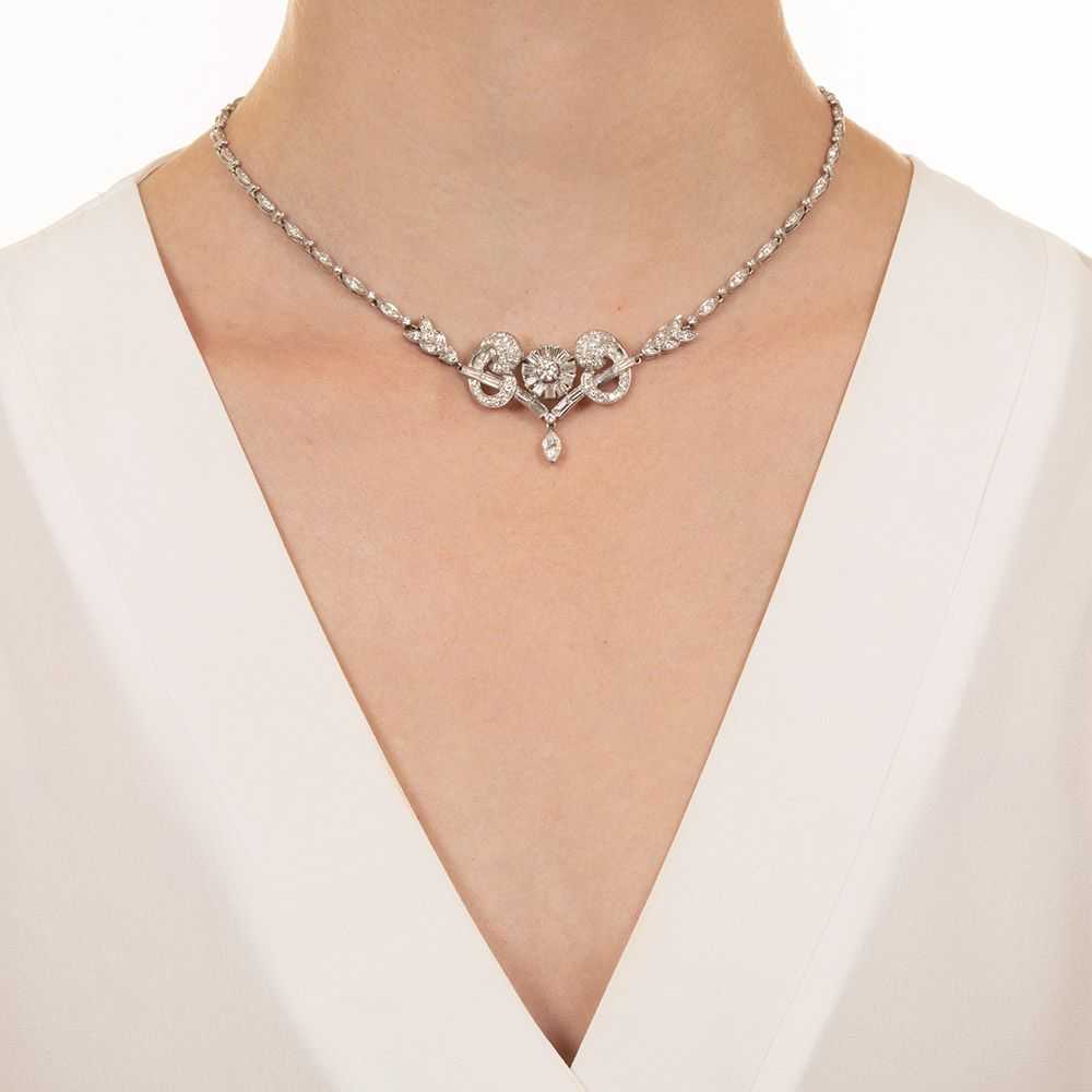 Mid-Century Centerpiece Diamond Necklace - image 4