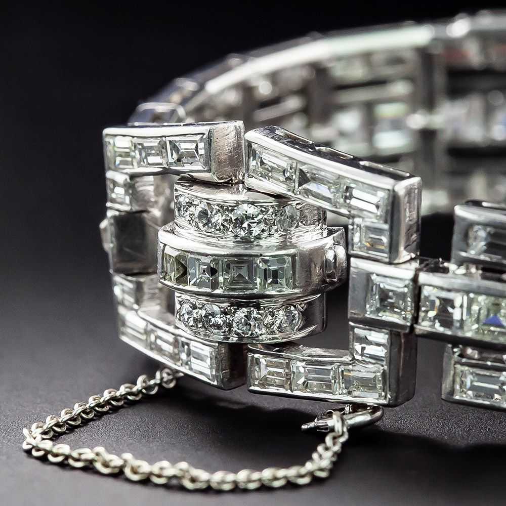 Art Deco Diamond Bracelet with 2.29 Carat Square-… - image 4