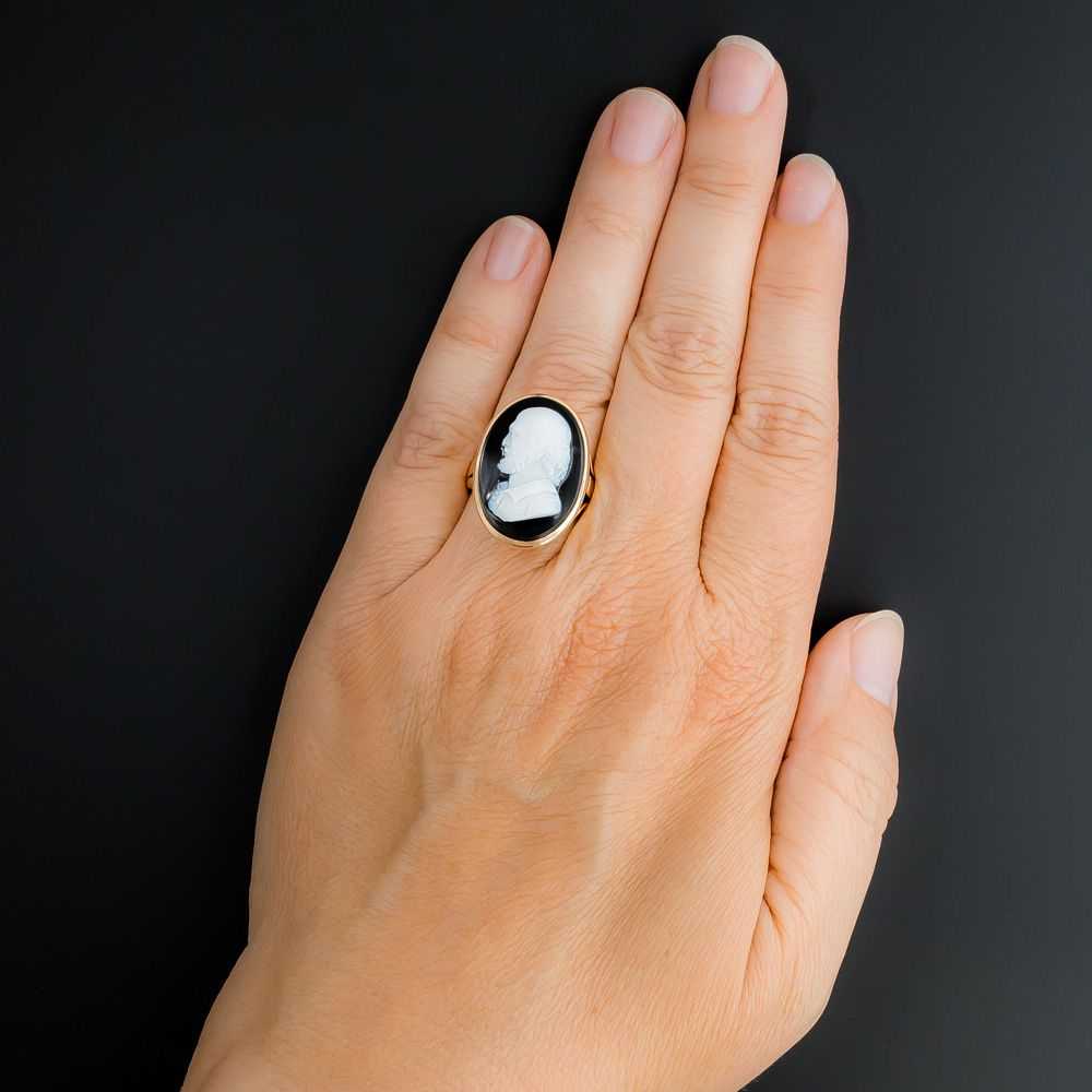 Antique Onyx Cameo Ring, Circa 1898 - image 6