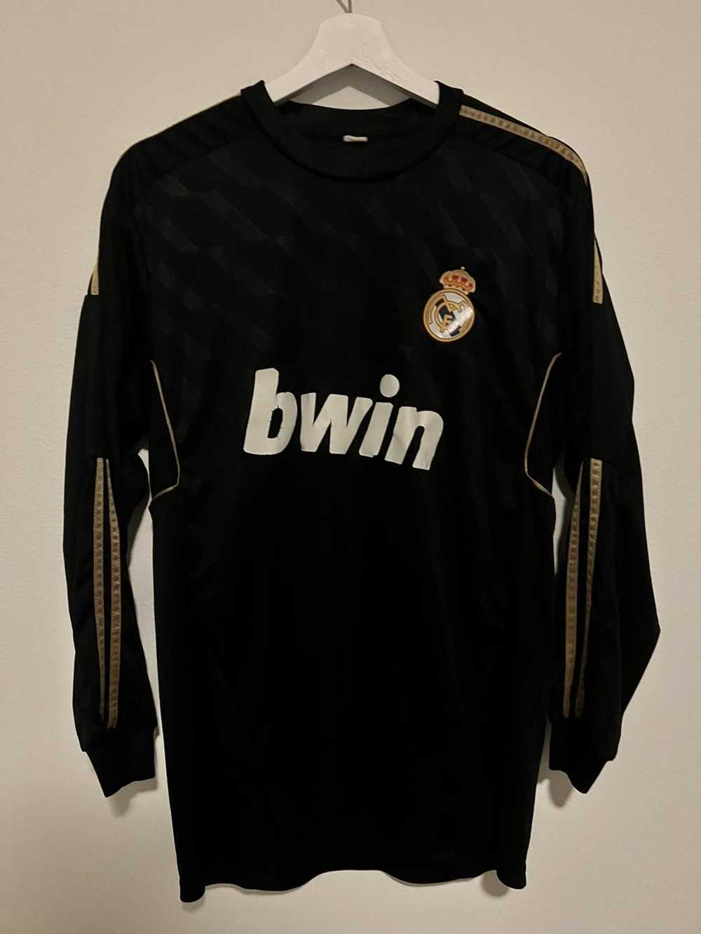 Real Madrid Real Madrid long sleeve jersey - image 1
