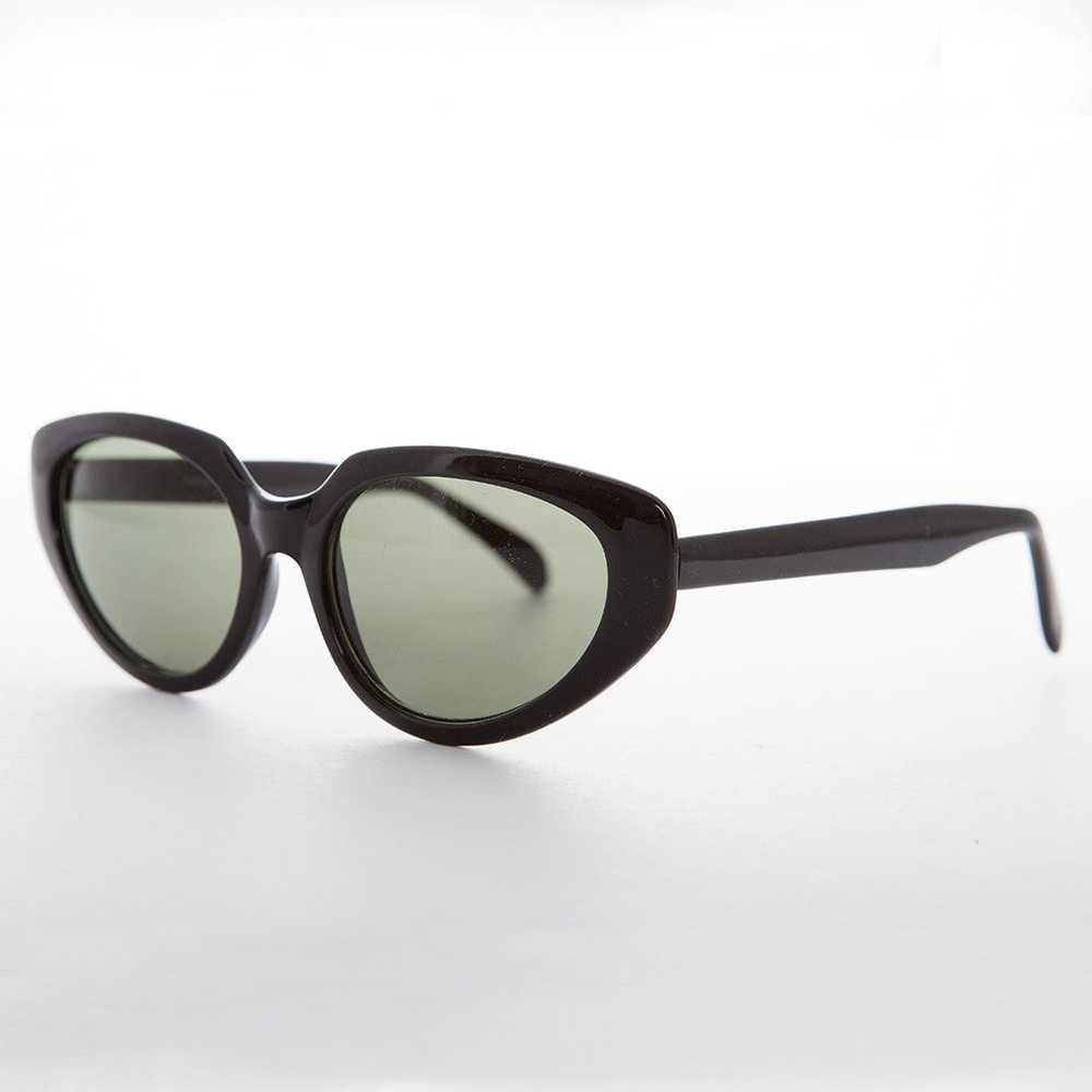 Women's Oversized Cat Eye Vintage Sunglasses - Ava - image 8