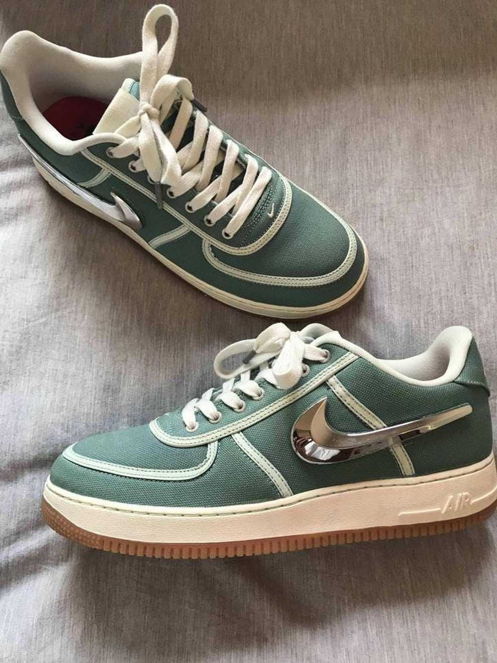 Nike × Travis Scott Air Force 1 Sails (Dyed Green) - image 1