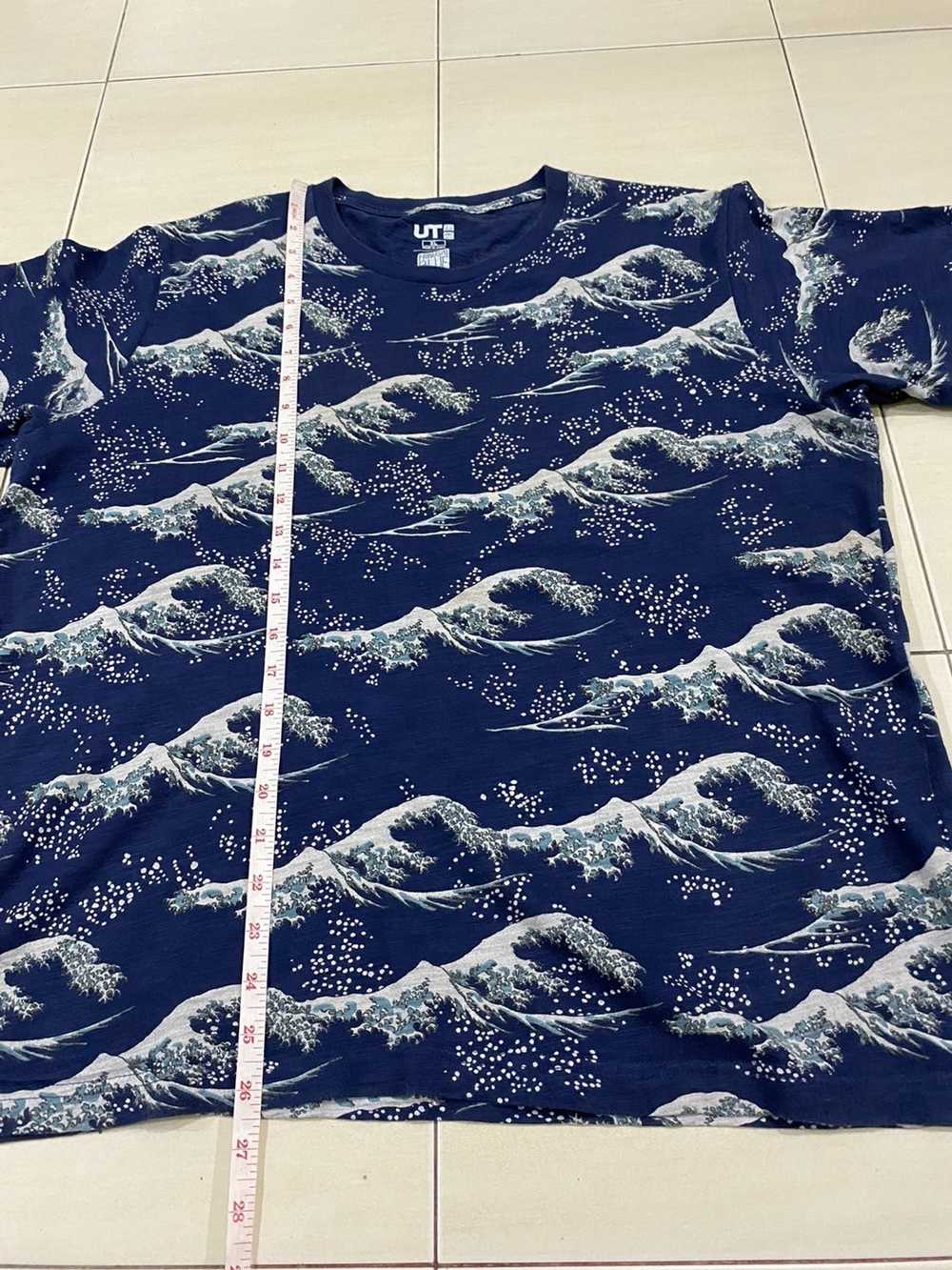 Japanese Brand × Uniqlo Great Wave of kanagawa po… - image 10