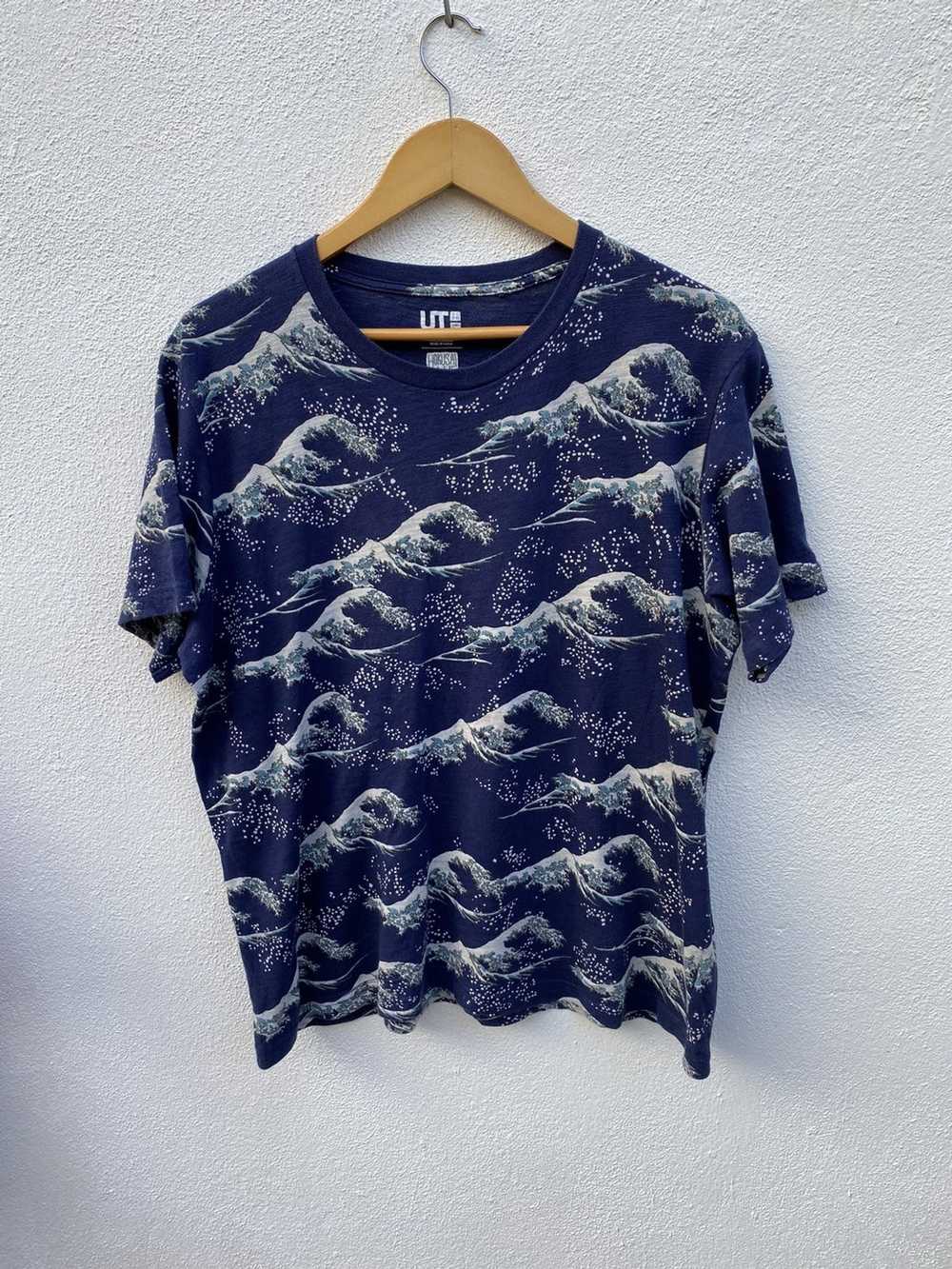 Japanese Brand × Uniqlo Great Wave of kanagawa po… - image 1