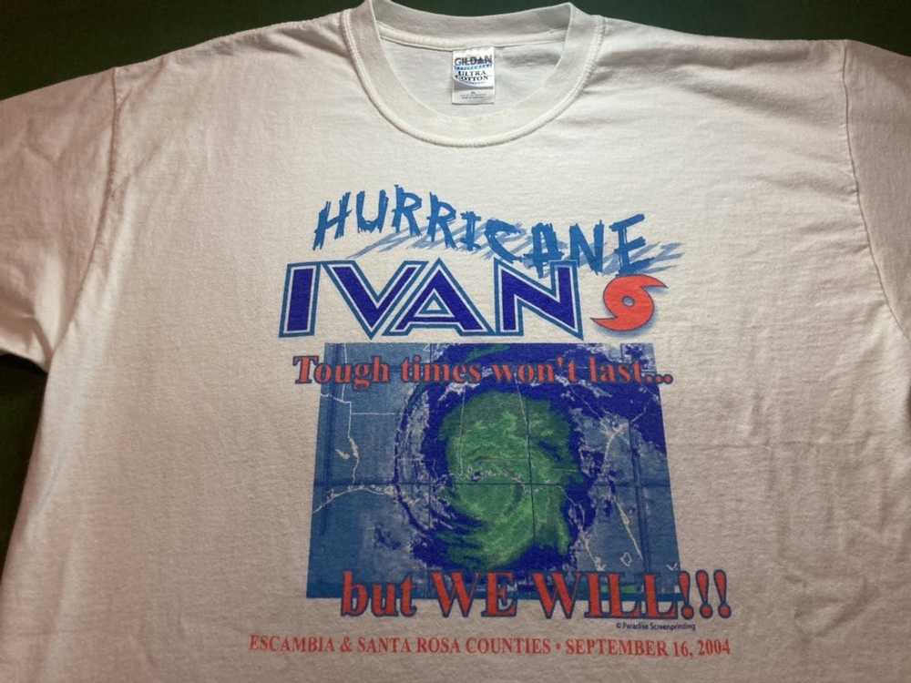 Gildan × Streetwear × Vintage Y2K Hurricane Ivan … - image 1
