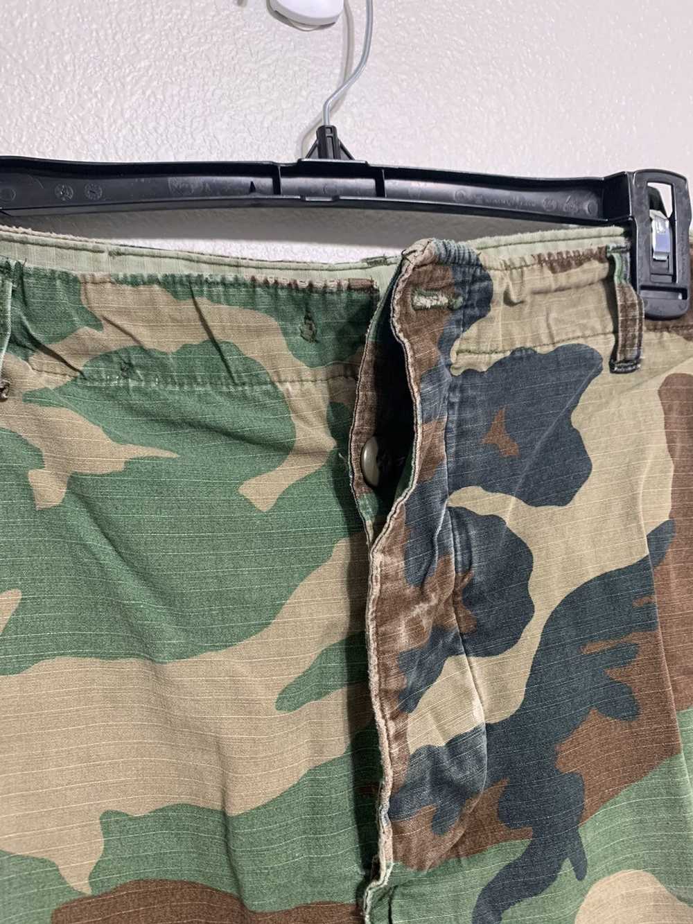 Military × Vintage Vintage camo cargo pants - image 3