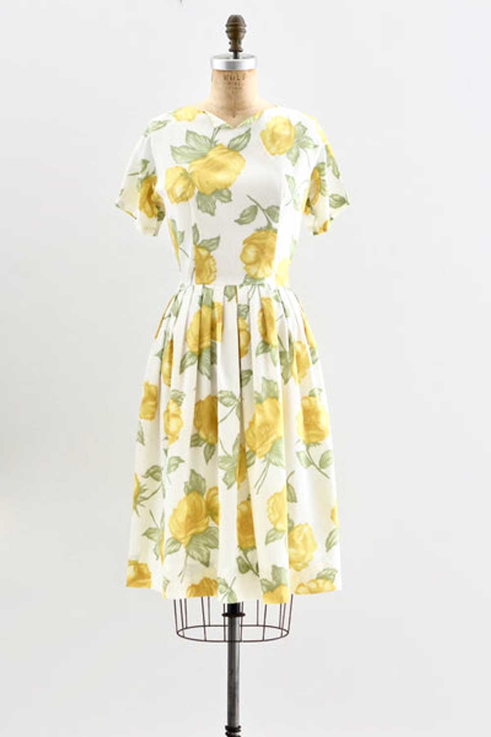 1960s Yellow Floral Print Dress - image 1