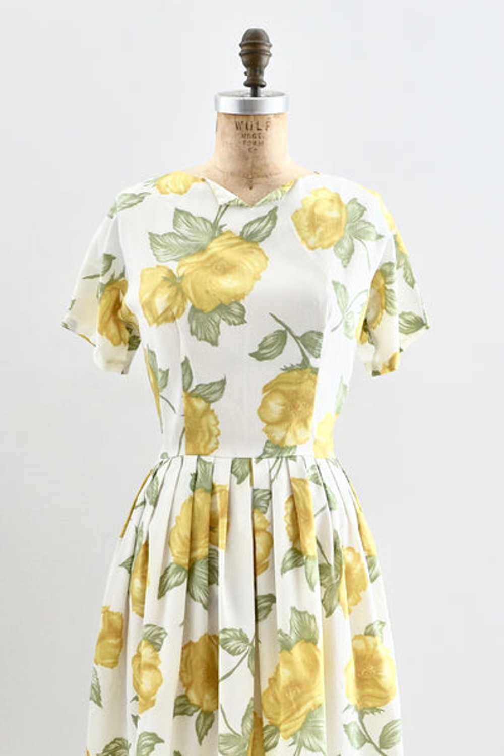 1960s Yellow Floral Print Dress - image 3