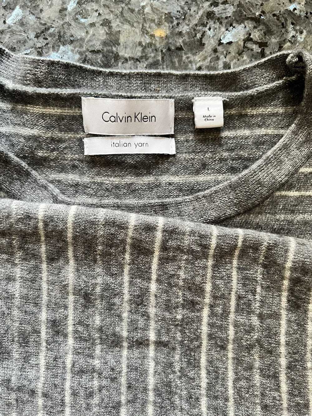 Calvin Klein Calvin Klein Italian Yarn Knitwear C… - image 2