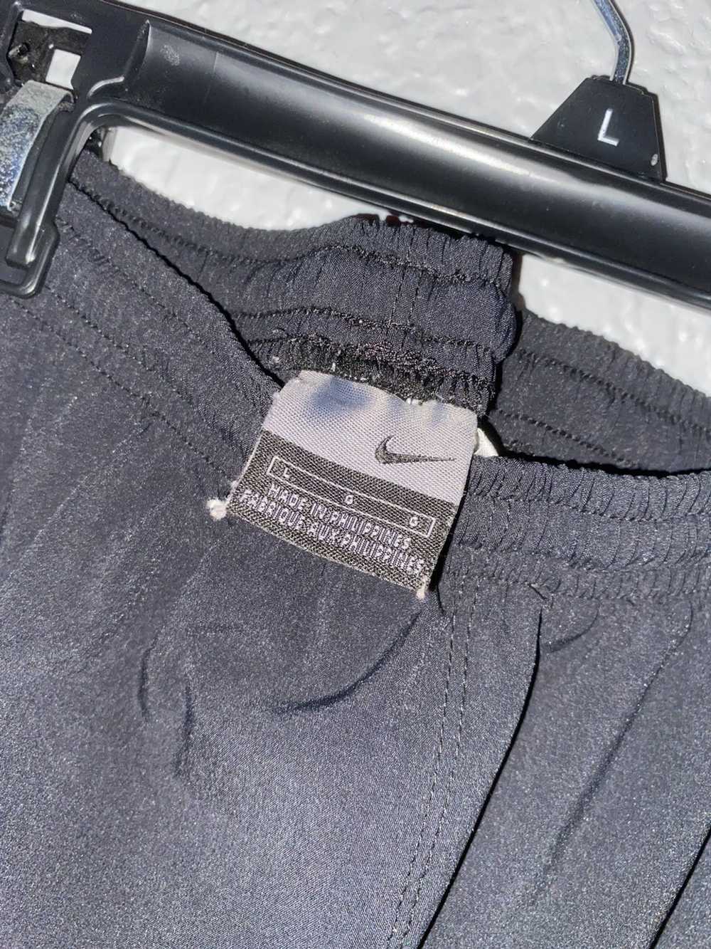 Nike × Streetwear × Vintage Vintage 90s Black Nik… - image 4