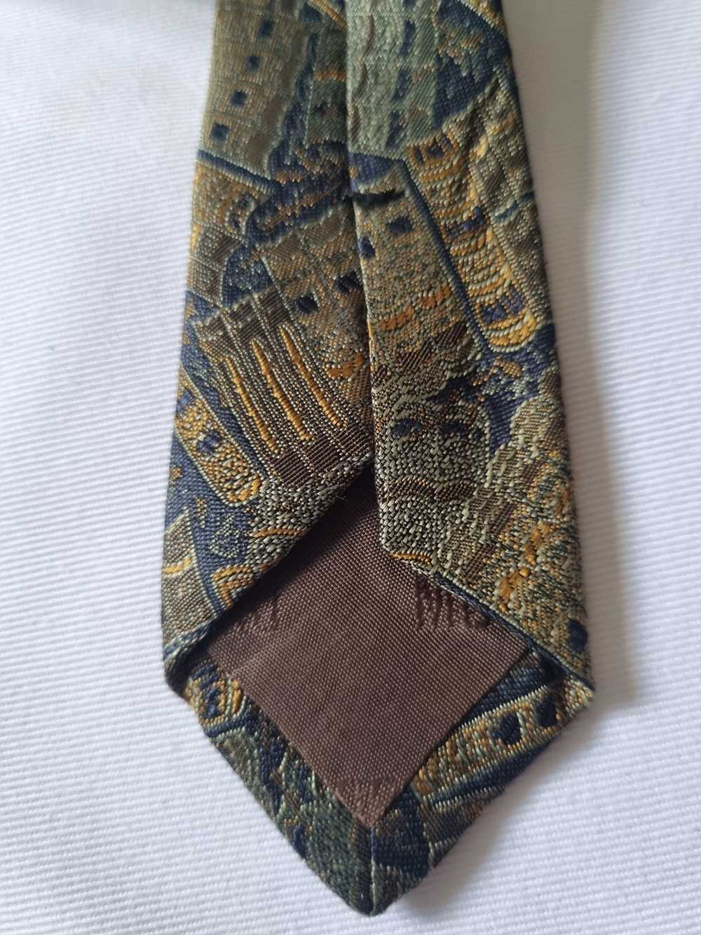 Moschino Moschino Cravatte Tie Cheap and Chip Boo… - image 11