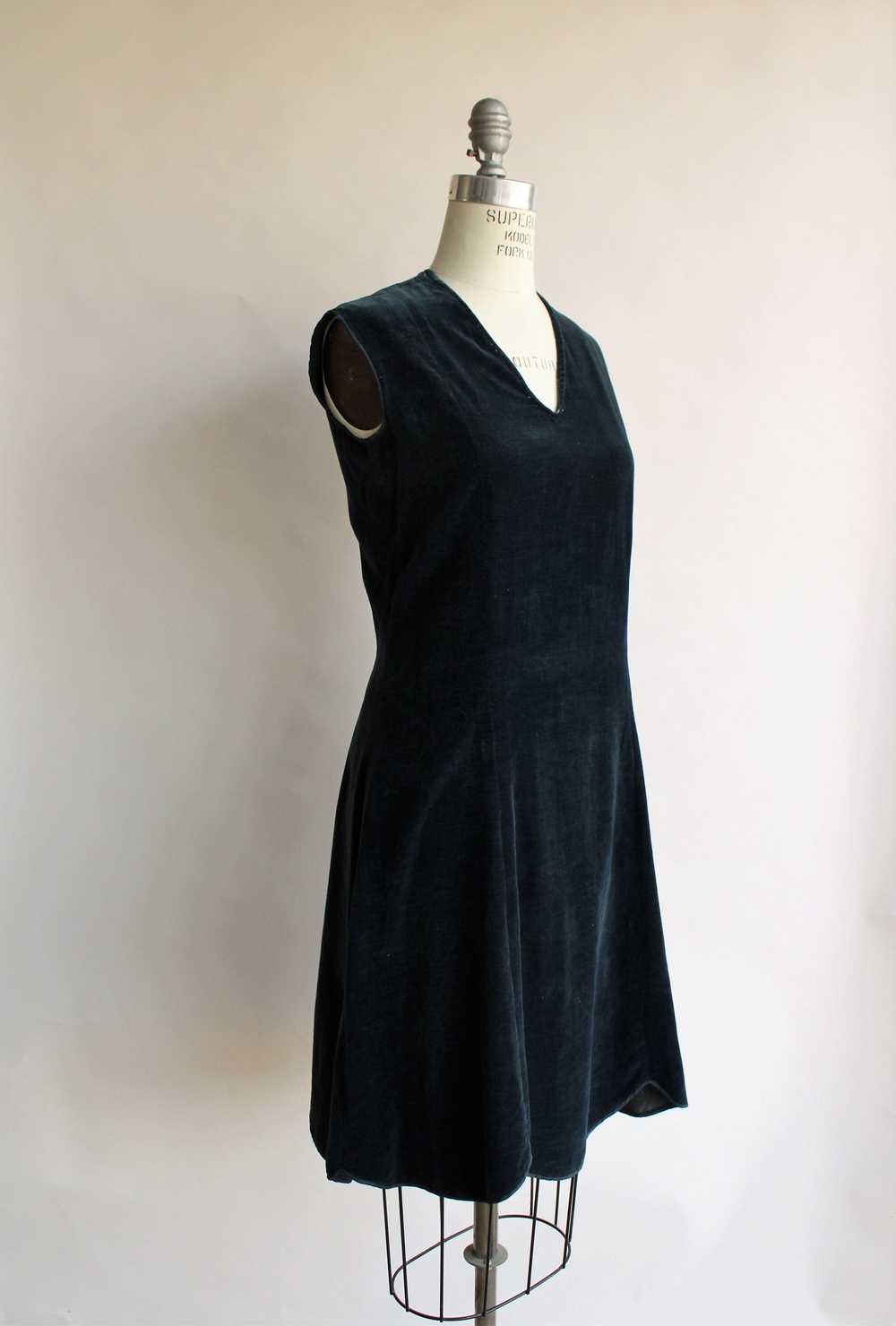 Vintage 1920s Navy Blue Velvet Dress and Bolero J… - image 5