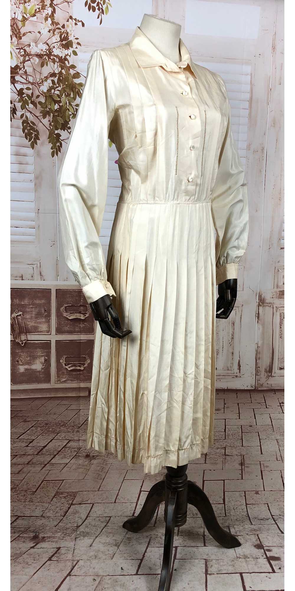Original Vintage 1930s 30s Cream Silky Rayon Dres… - image 2