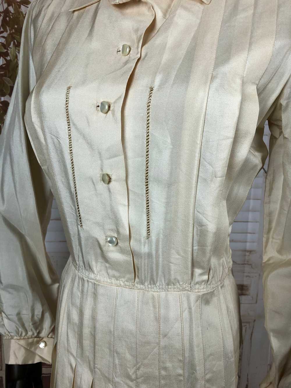 Original Vintage 1930s 30s Cream Silky Rayon Dres… - image 9