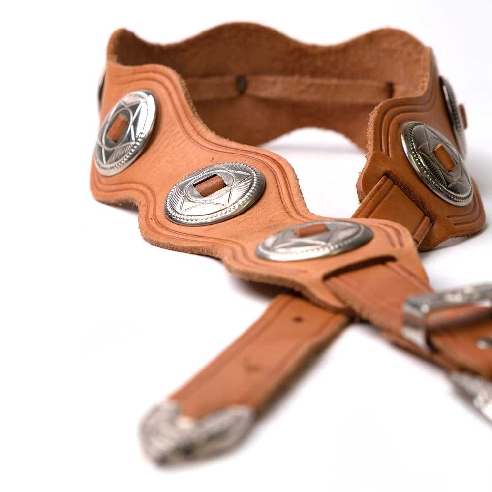 BROWN WESTERN LEATHER CONCHO BELT - image 2