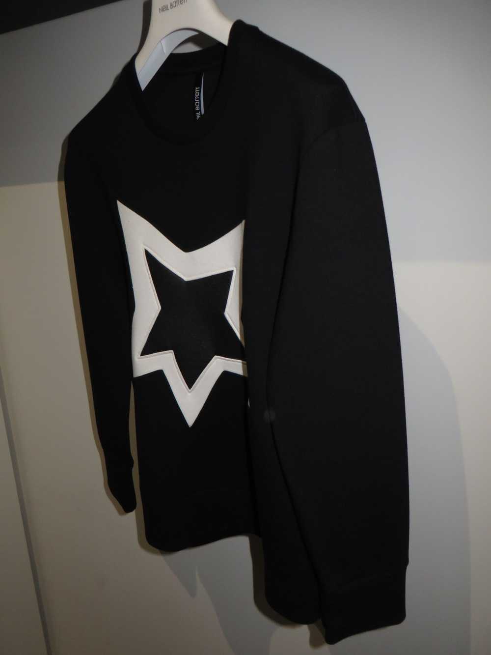 Neil barrett military star on sale sweatshirt