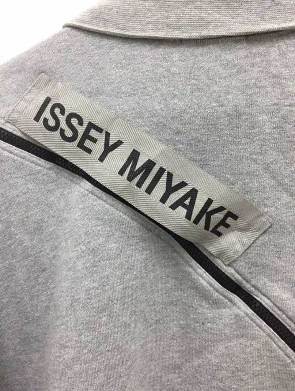 Issey Miyake vintage issey miyake sweater zipper - image 3