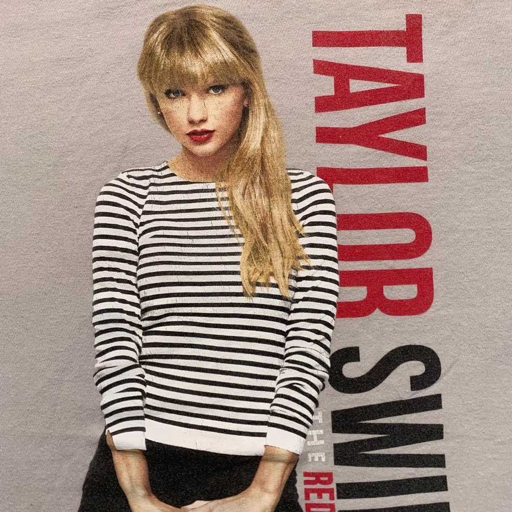 Tour Tee × Vintage VINTAGE TAYLOR SWIFT “THE RED … - image 2