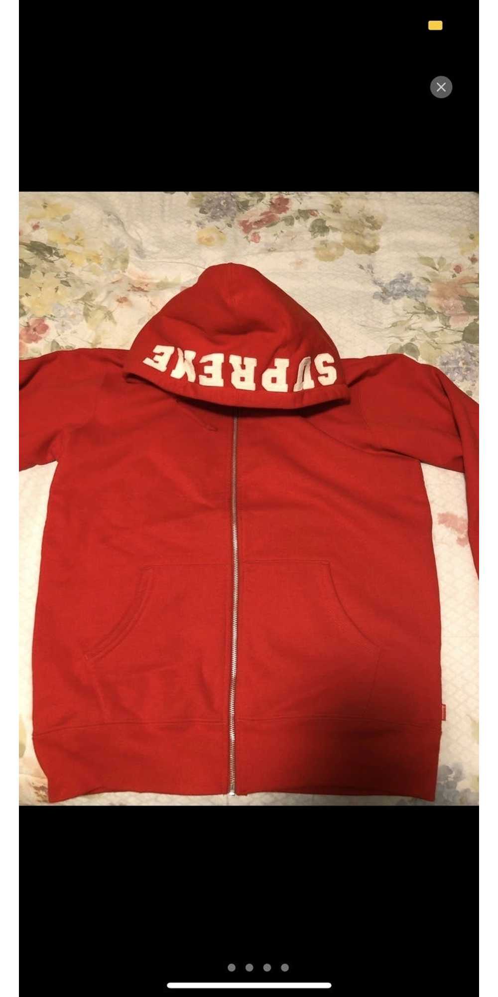 Supreme Supreme felt hood logo zip up 2015 - Gem