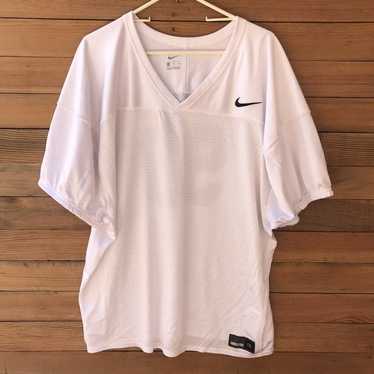 Nike Nike Embroidered Mini Swoosh Football Practi… - image 1