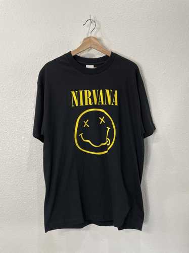 Vintage Vintage 2k Nirvana Band Tee - image 1