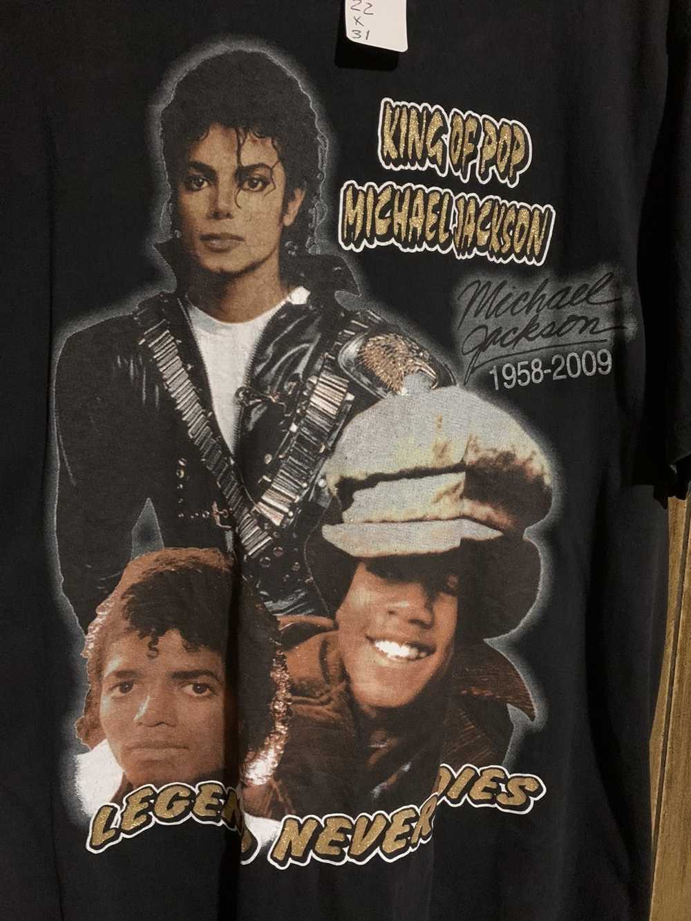 Vintage Vintage King of Pop Michael Jackson Legen… - image 4