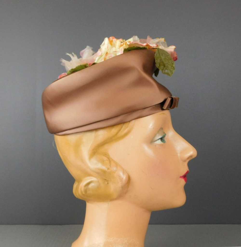 Vintage Floral Satin Hat, 1960s Light Brown with … - image 3