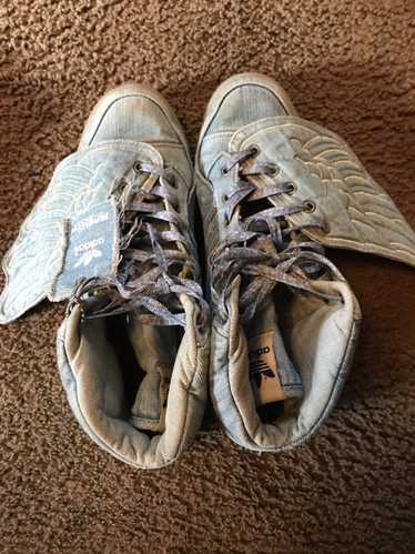SLIDE OF THE YEAR? 👀👀 - - #sneakerhead #chrisbrown