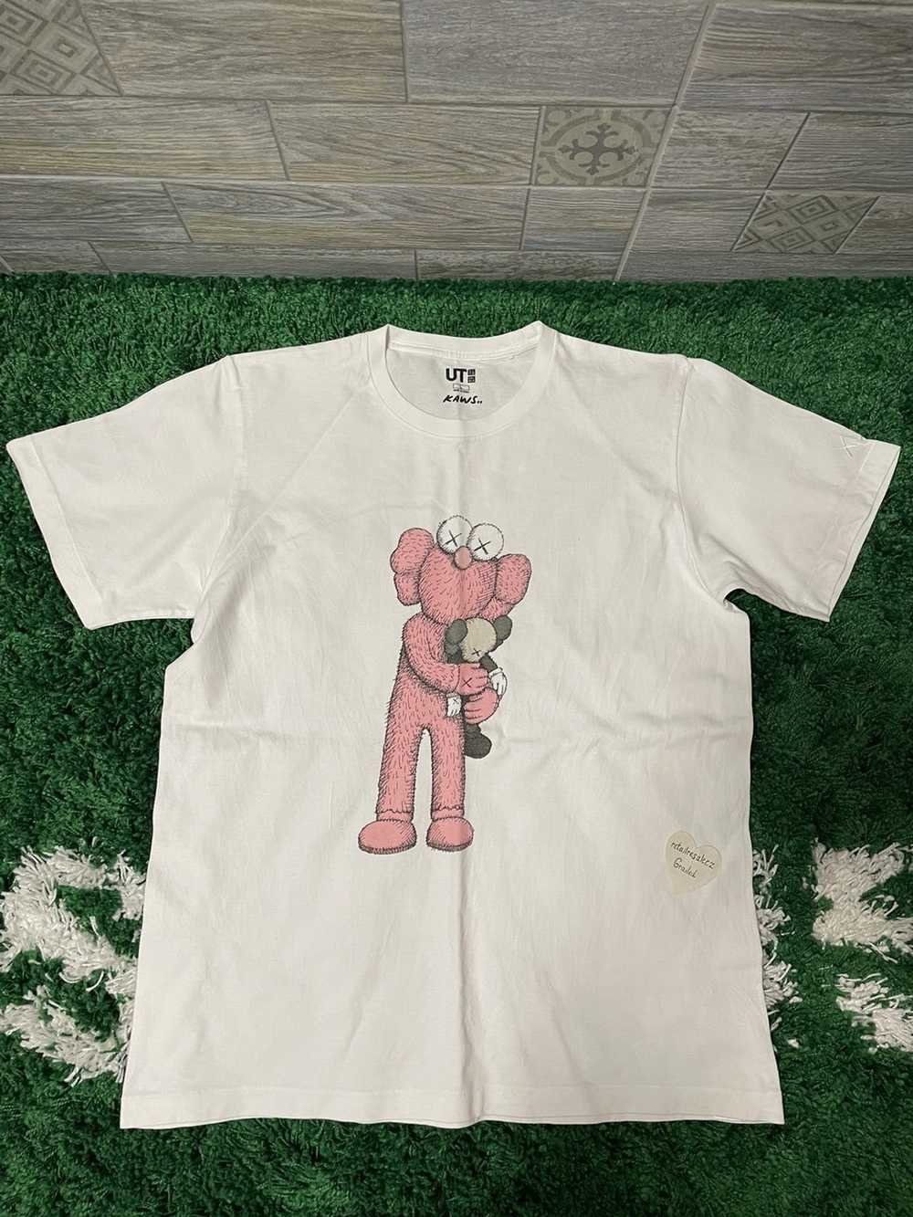 Kaws × Uniqlo Kaws x Uniqlo BBF Pink - Gem