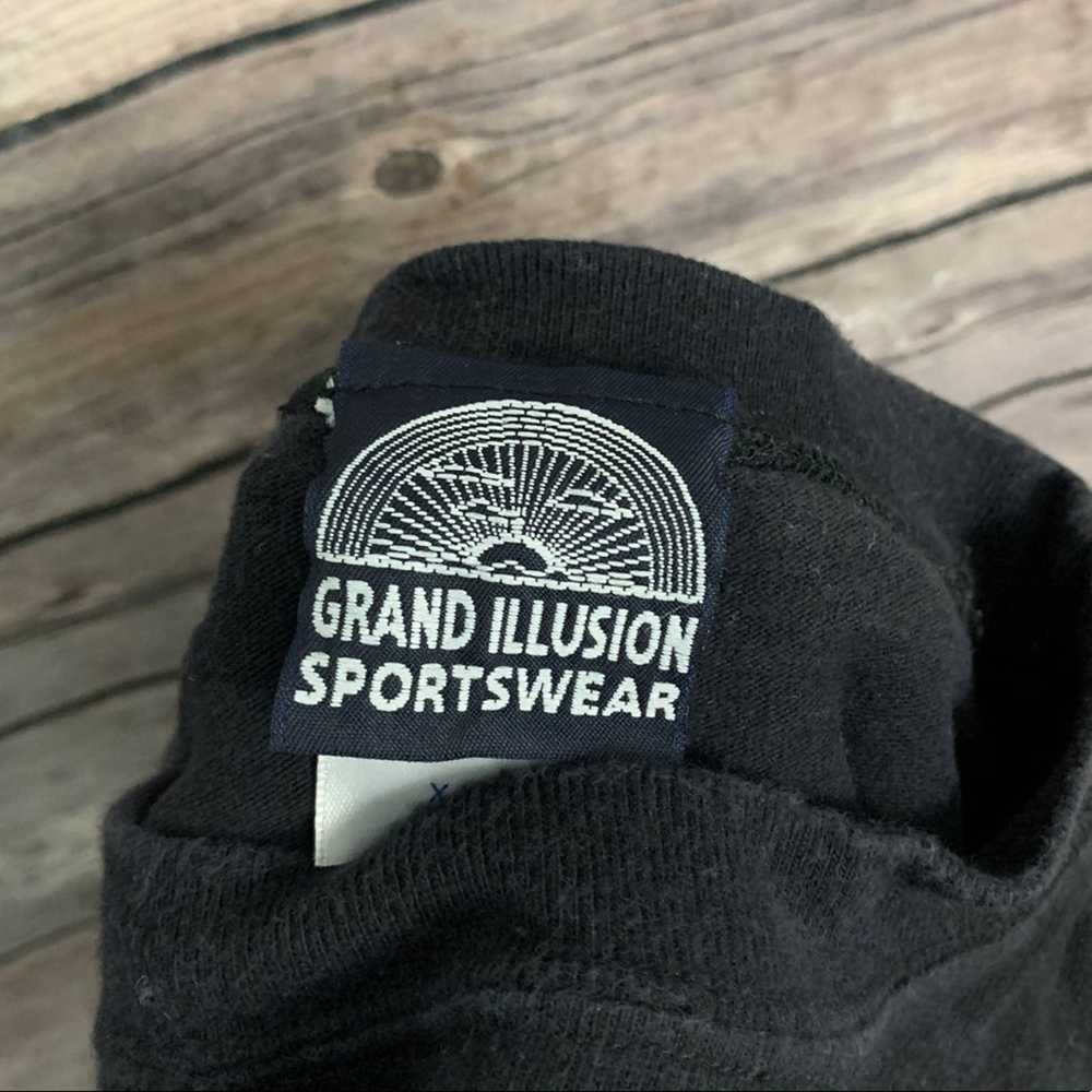 Vintage Vintage Grand Illusion Sportswear Legends… - image 4