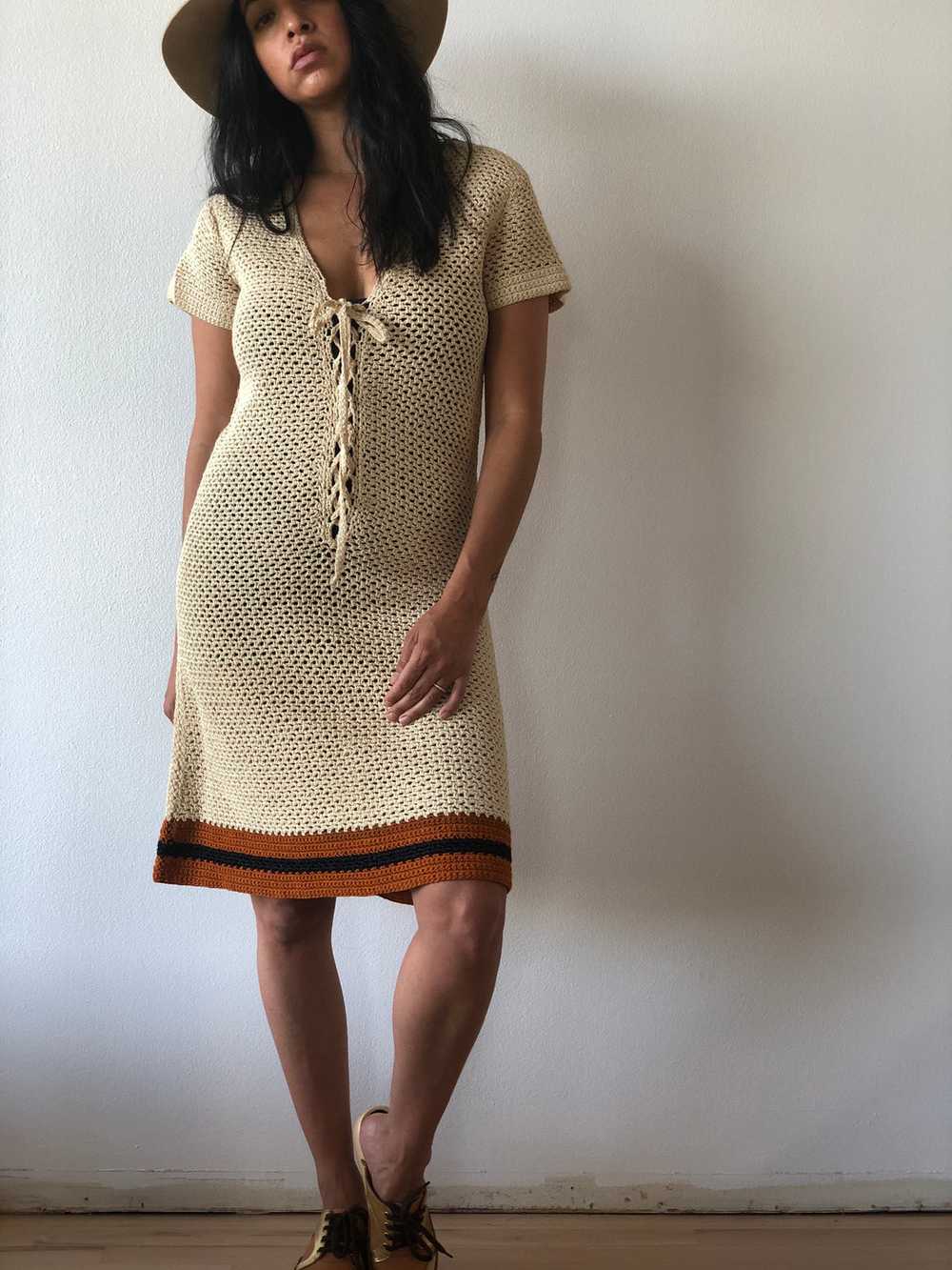 Couture 70s crochet dress - image 2