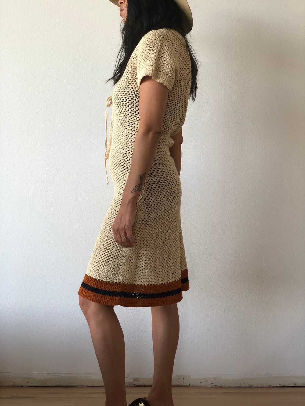 Couture 70s crochet dress - image 3