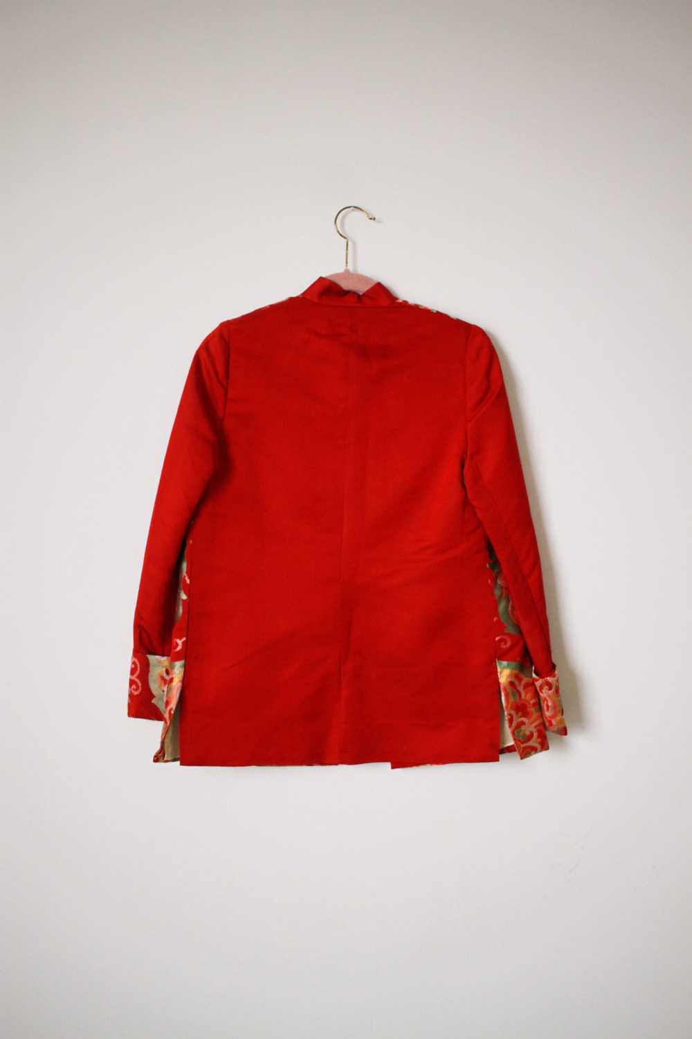 1960s Red Silk Embossed Medallion Jacket - image 7