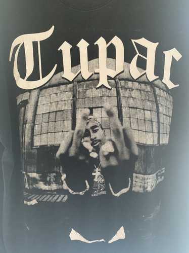 Vintage Vintage Tupac T-Shirt - image 1