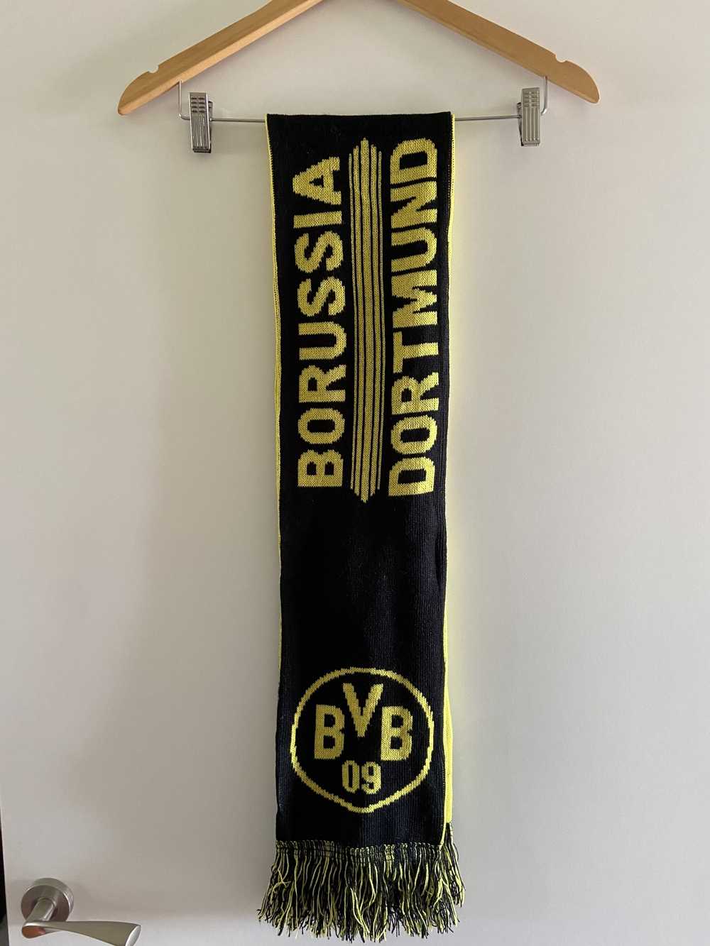 Soccer Jersey Borussia Dortmund Scarf - image 2