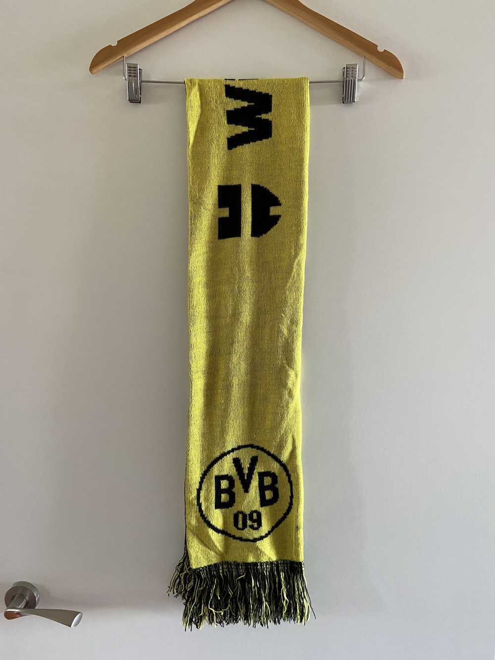 Soccer Jersey Borussia Dortmund Scarf - image 4